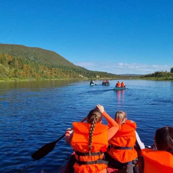 activities in karasjok. paddle down the river. canoe, kayak and packraft rental at samipath