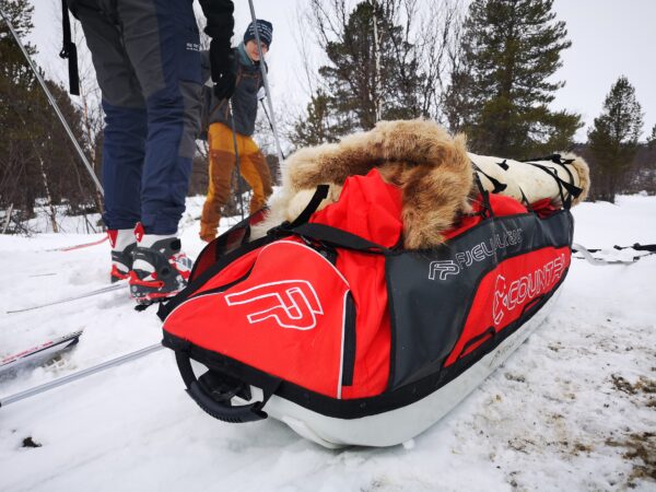 Gruppetur! Alta - Karasjok. Den klassiske skituren over Finnmarksvidda. Arktisk viddeliv med pulk, telt og felleskap - Image 2