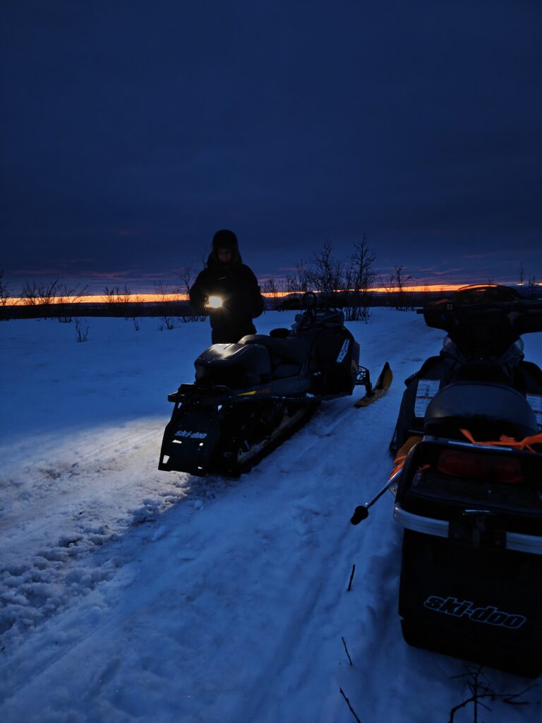 samipath teambuildinstur skutersafari over finnmarksvidda og finland